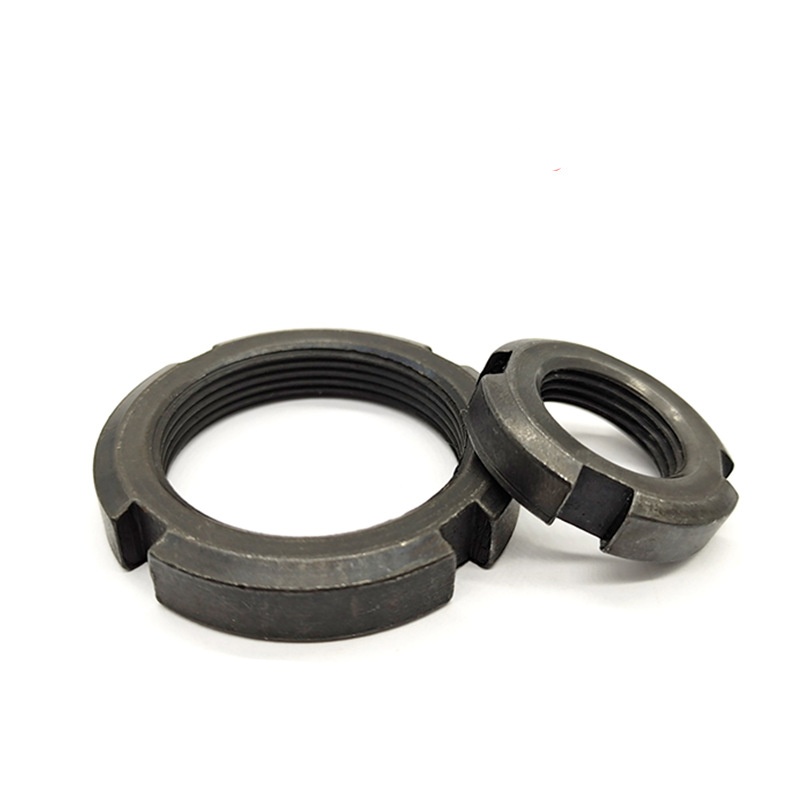 Двоструко осигурана округла матица са прорезима