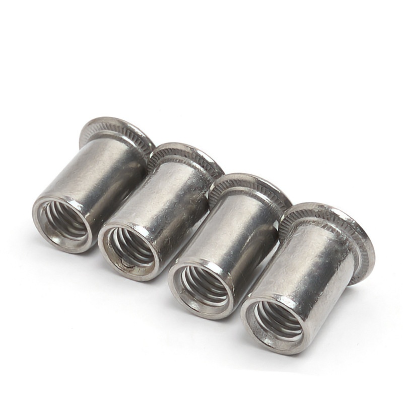 Осигурајте се навојни навојни крупни ораси