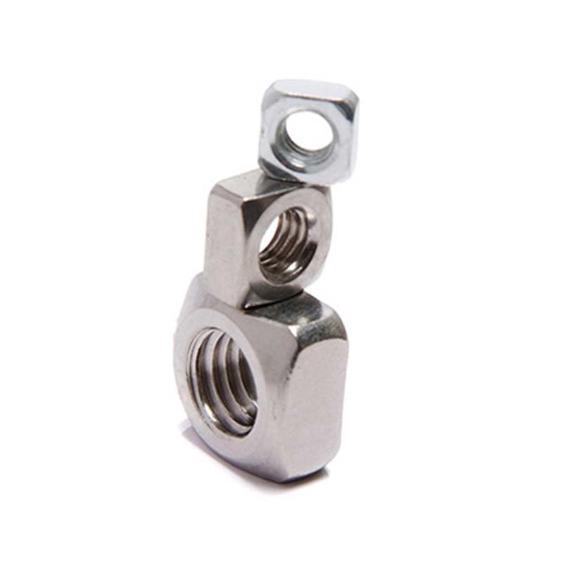 Скуаре Нутс Он Едге